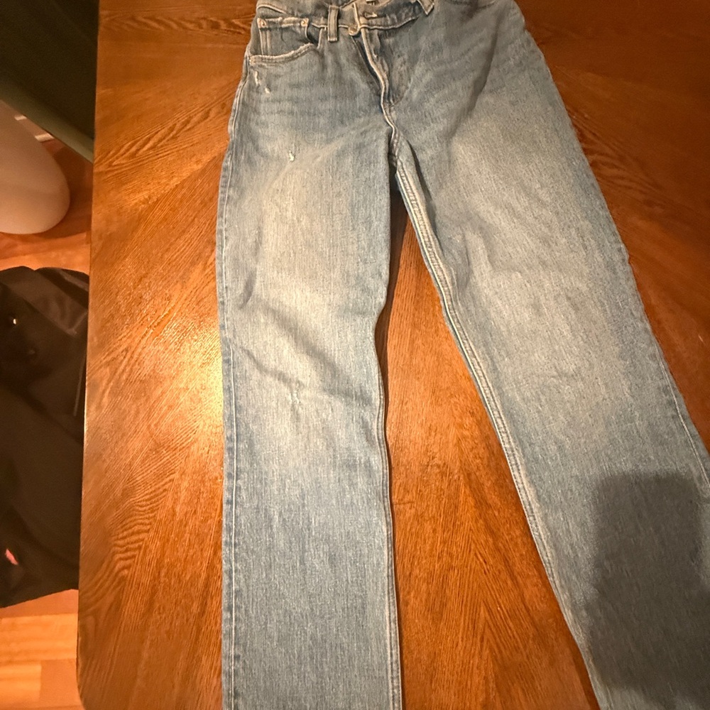 Abercrombie & Fitch Light Blue Straight Leg Jeans Curvy Love and short fit